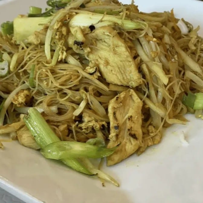 Lunch Singapore Noodles.