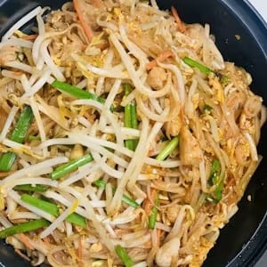 Crab Pad Thai Noodle.