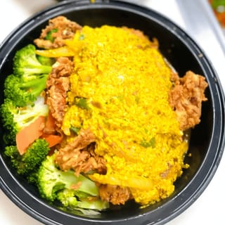 Pad Curry Soft Shell Crab (Rice)